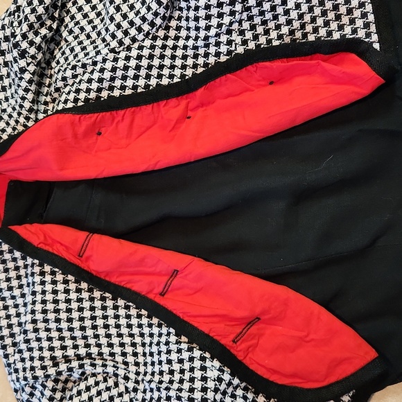 Vintage sleeveless jacketed dress; bust 36", waist 28"; appr Sz 8 - Picture 2 of 6